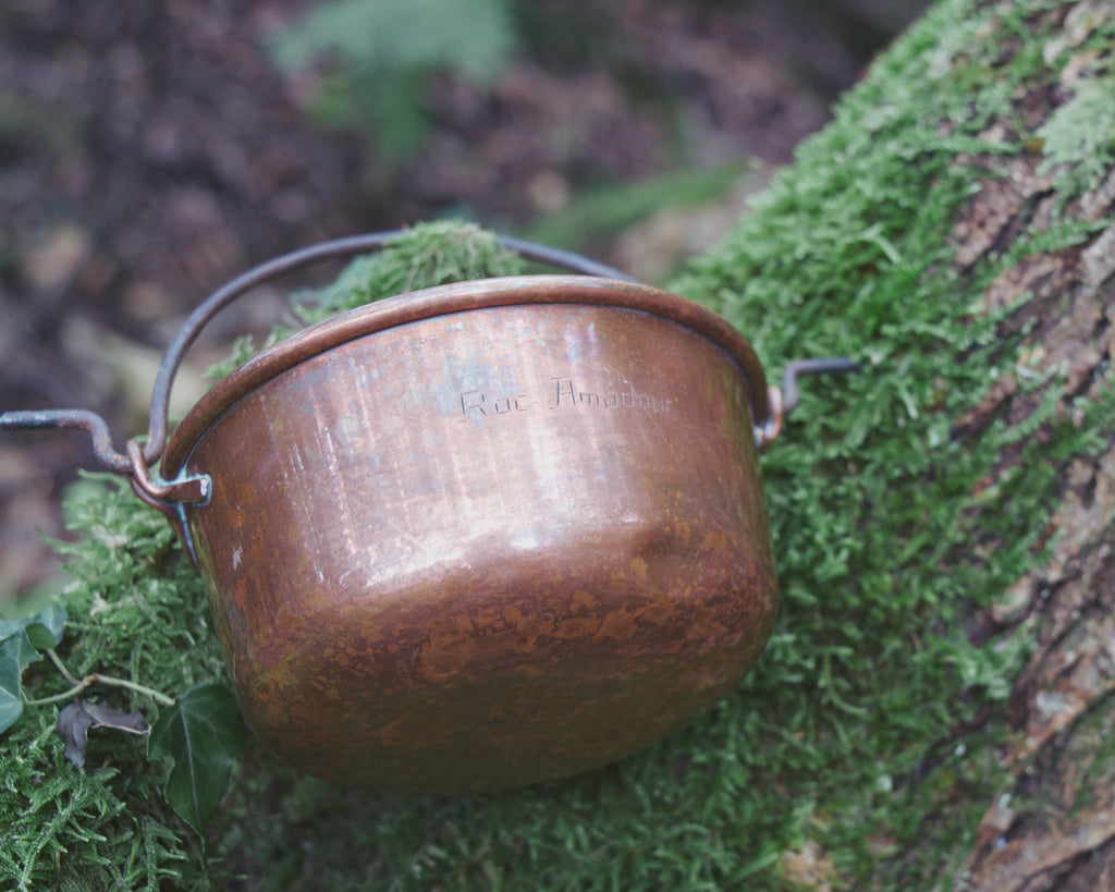 Scaled French Copper Hanging Cauldron — Engraved “Roc Amadour,” Rounded Bottom, Iron Handle