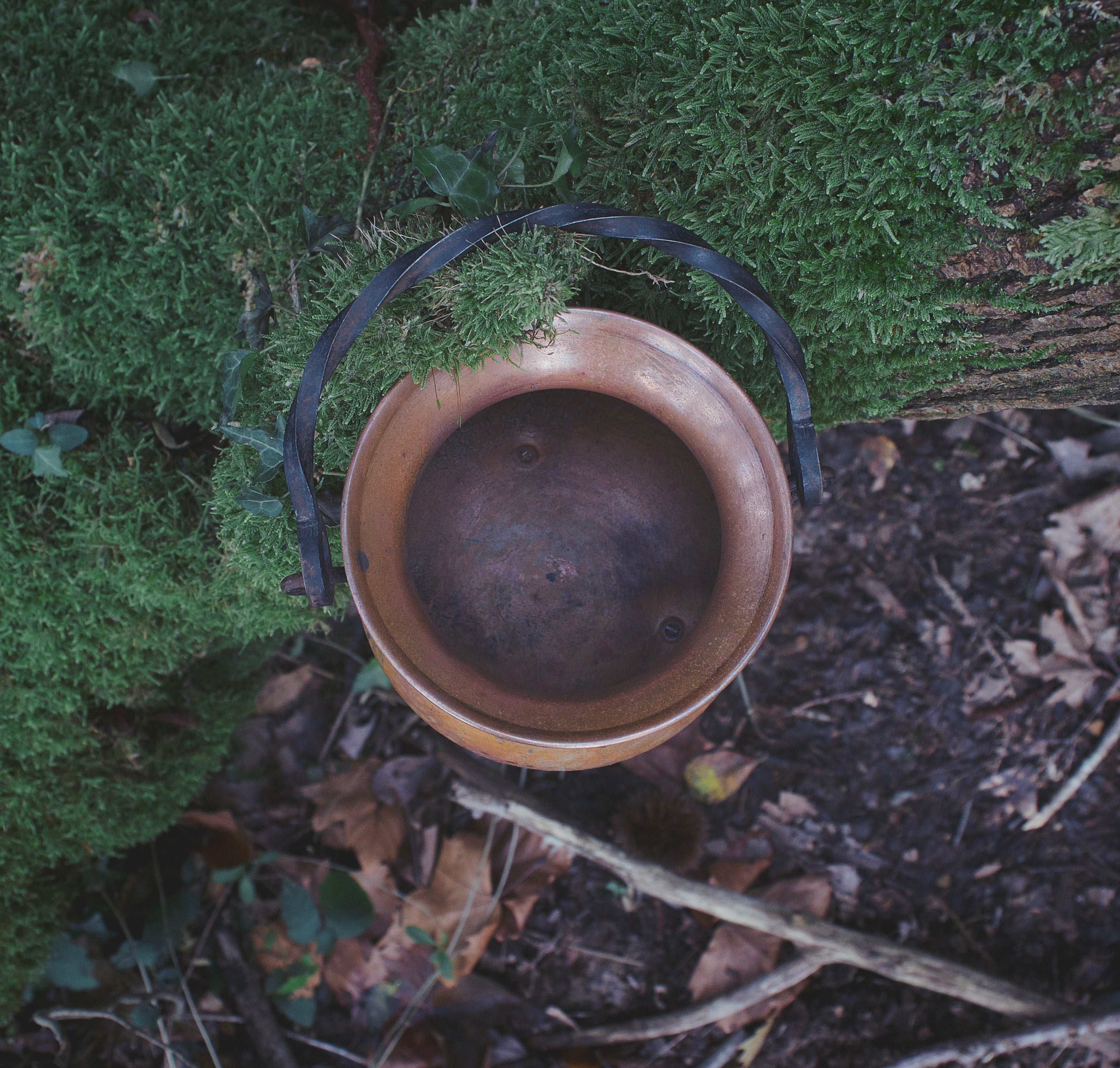 Small French Copper Cauldron on Three Legs — Wrought-Iron Handle, Brass Feet, Classical Form