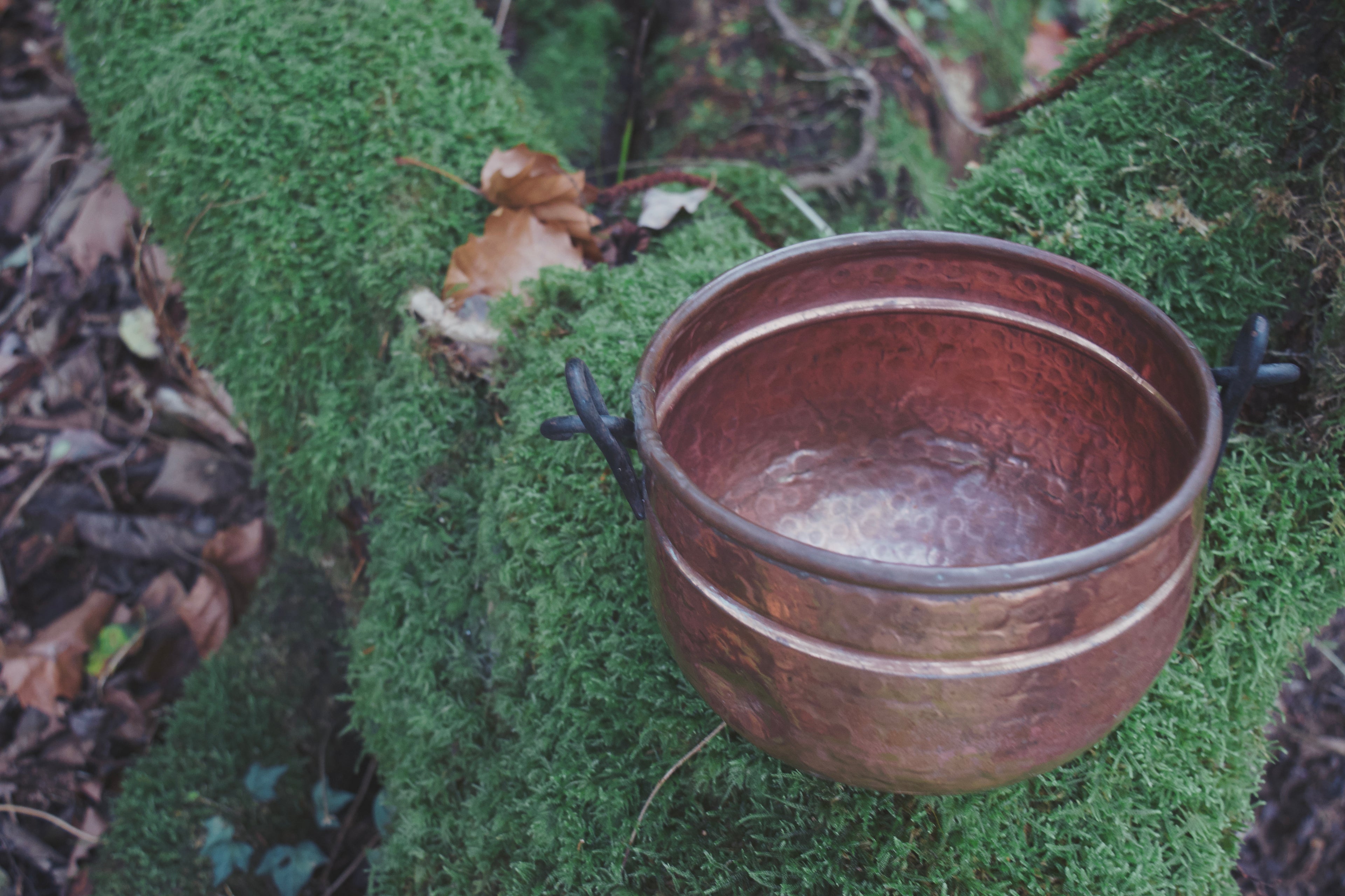 Antique-Style French Copper Hanging Cauldron — Mid-Sized, Hammered, Traditional Occult Vessel