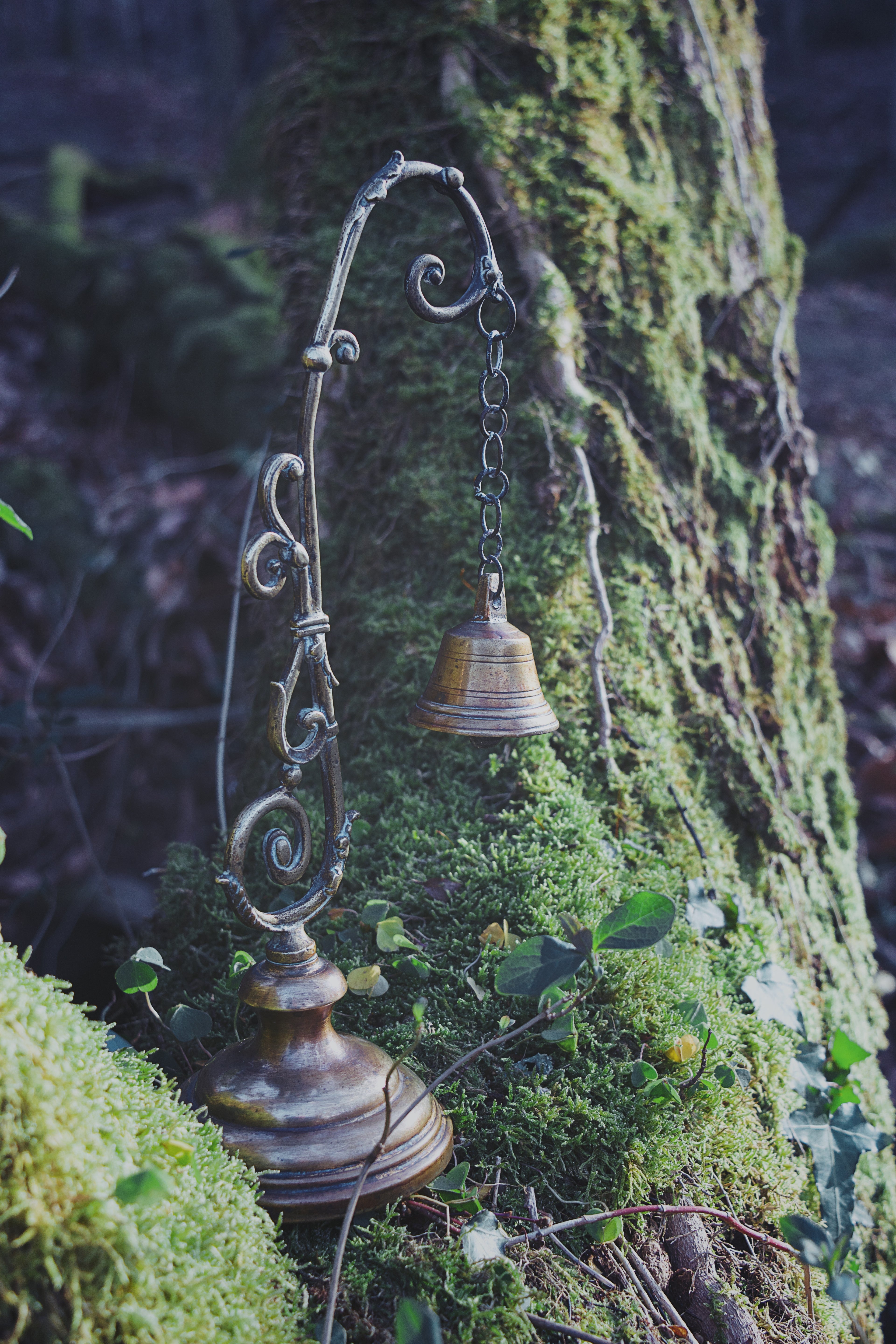 Finely Wrought Fairy Bell Curio – Playful Movement and Chime, Clochette Aesthetic