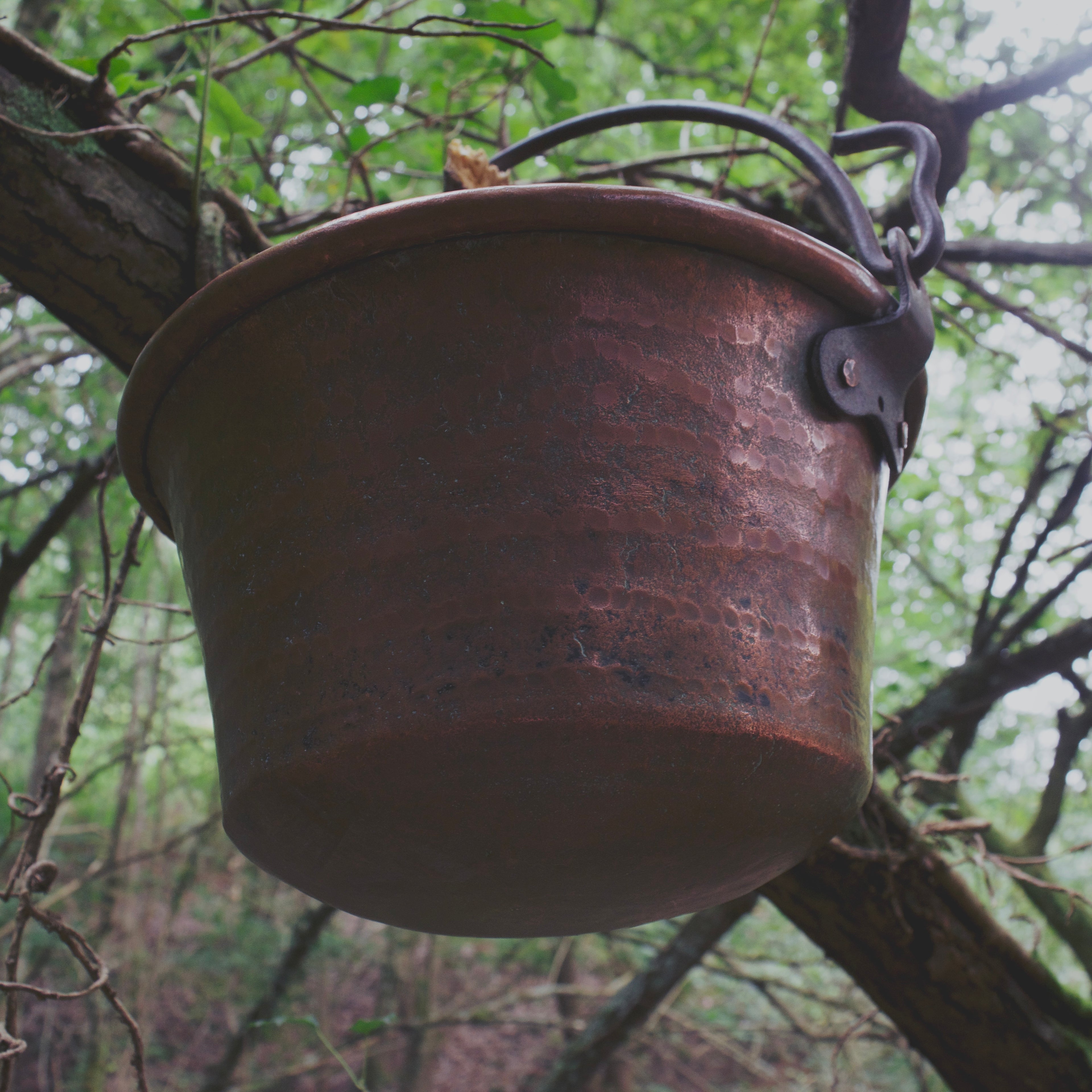19th-Century French Hand-Forged Copper Hanging Cauldron — Heavy-Gauge, Hammered, and Born of the Old World Hearth
