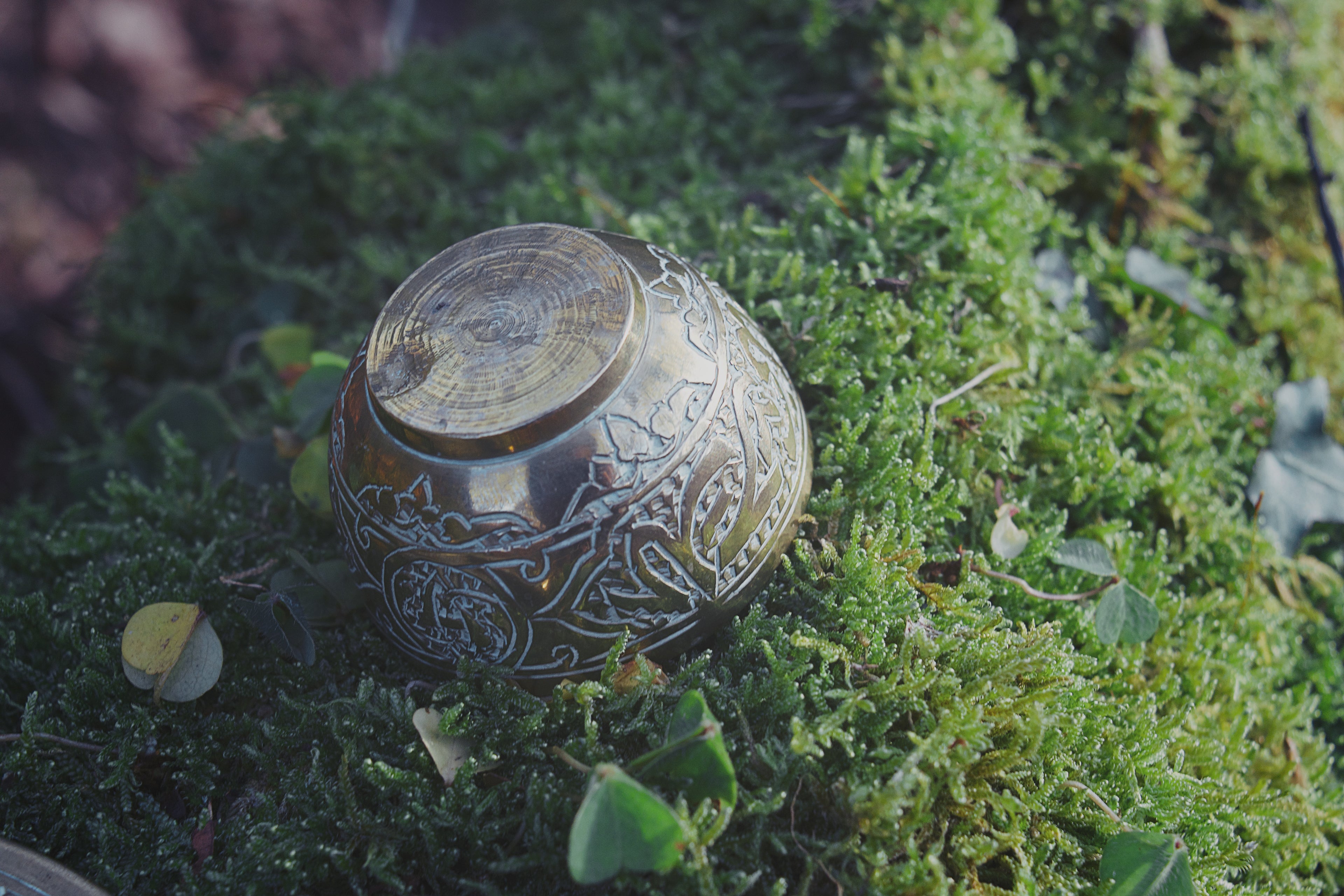 Persian Engraved Bronze Ritual Mortar & Pestle – Palm-Sized Mystical Relic