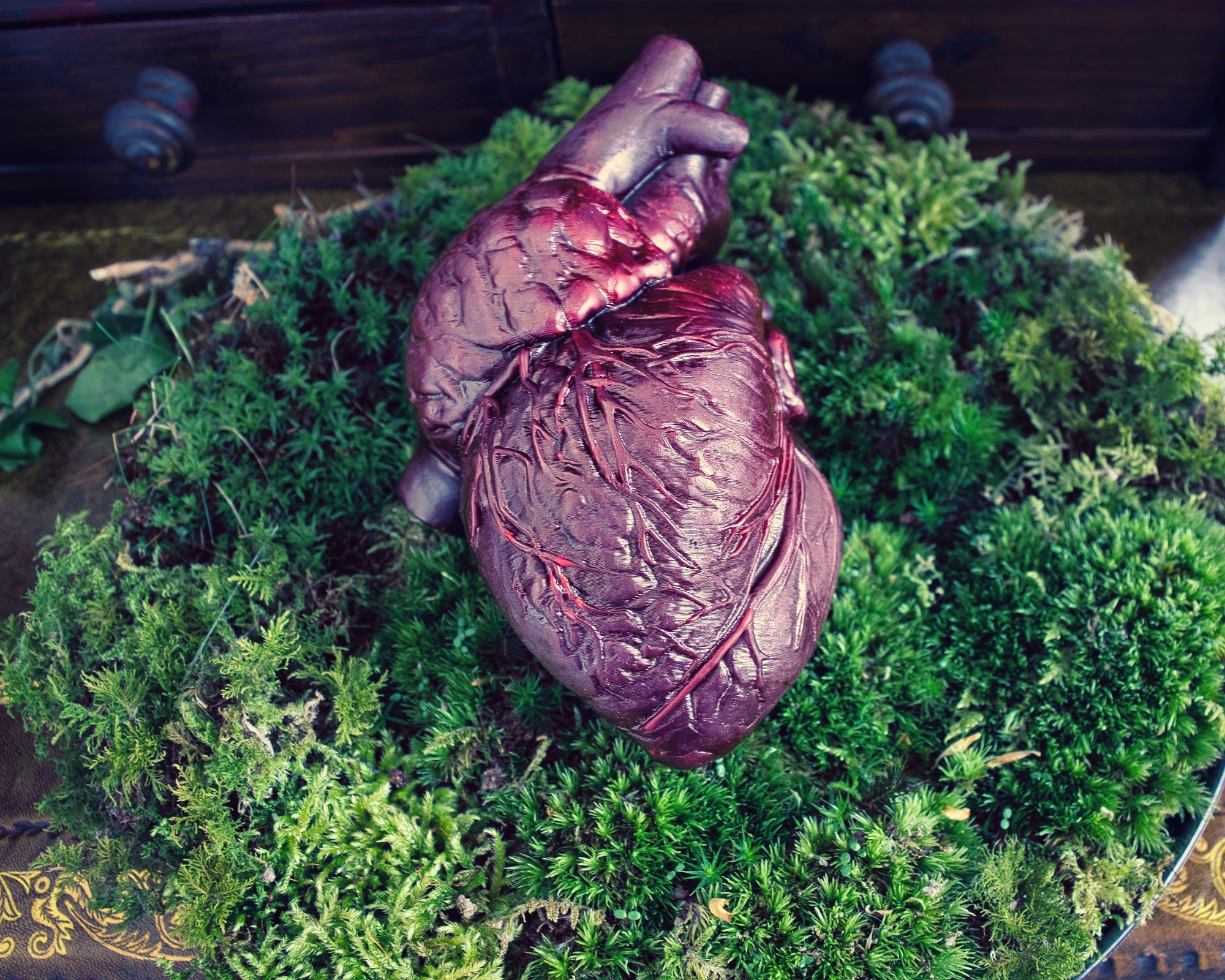 Cor Vitae Lifesized Heart Candle