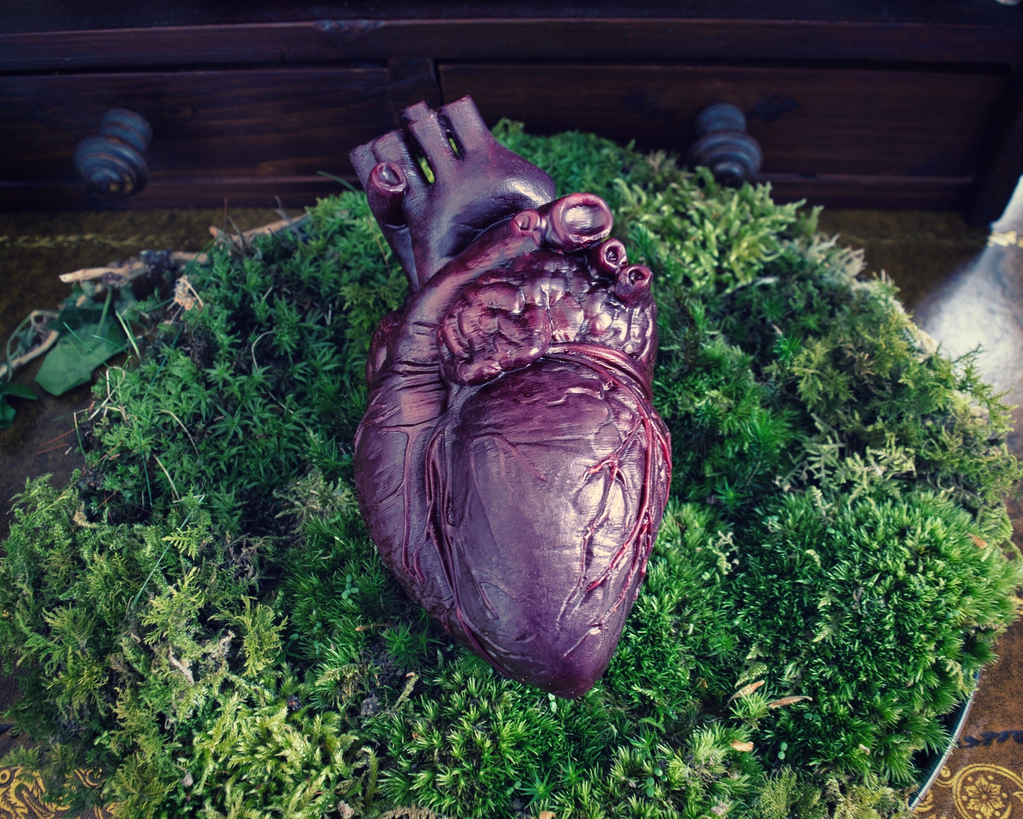 Cor Vitae Lifesized Heart Candle